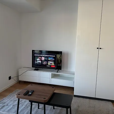 Apartment Brand New On Floor With View On The Trains In Train Station- 64 Lausanne