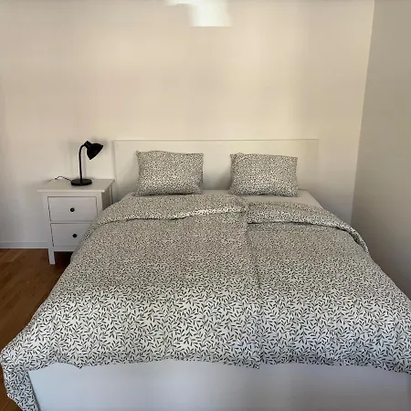 Brand New On Floor * Lausanne