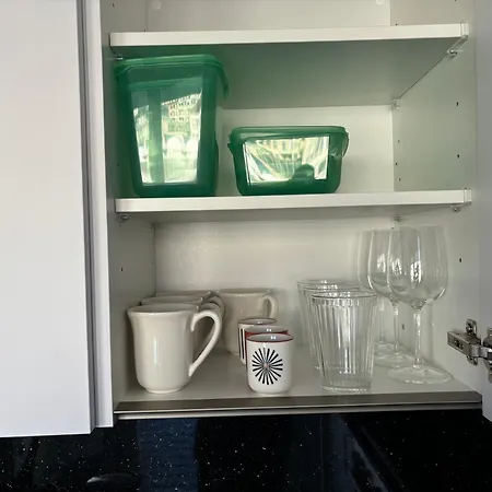 Brand New On Floor * 로잔