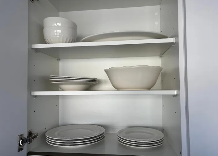 Brand New On Floor 아파트